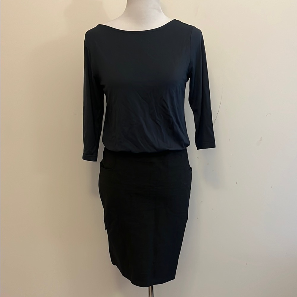 New Betabrand Gray and Black Boatneck Dress Size Medium